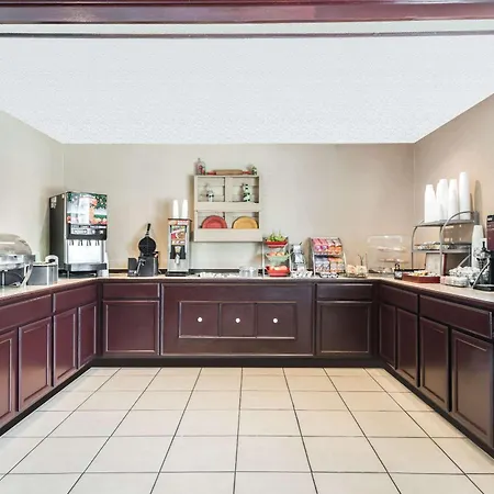 Hawthorn Extended Stay By Wyndham Dayton-3