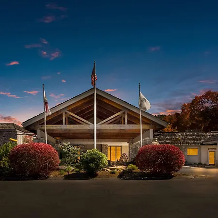 The Lodge At Banner Elk-3