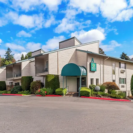 Quality Inn & Suites Vancouver - Hazel Dell-3
