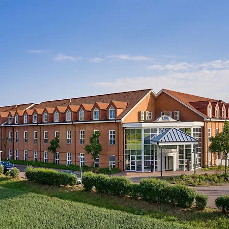 Courtyard By Marriott Magdeburg-3