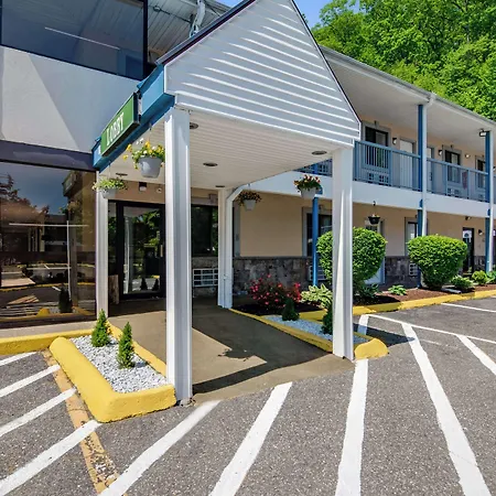 Americas Best Value Inn Torrington, Ct-2