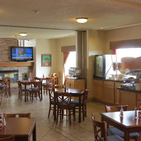 Baymont Inn & Suites By Wyndham Holbrook-2