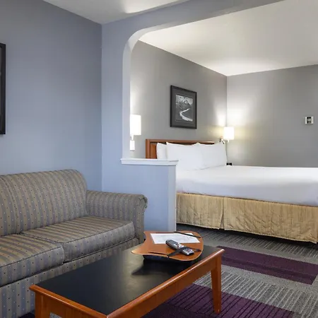 Atherton Park Inn And Suites-3