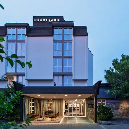Courtyard By Marriott Wiesbaden-Nordenstadt-2