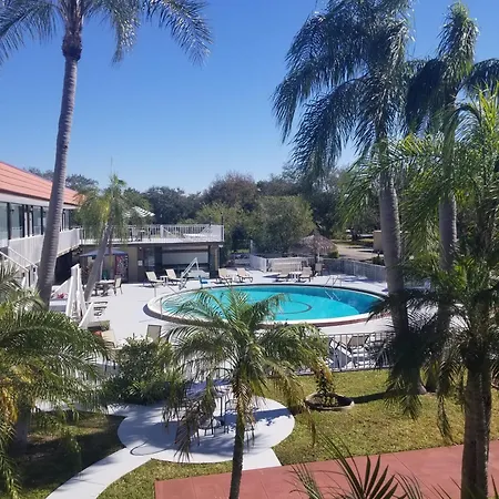 Days Inn By Wyndham Clearwater/Central-2