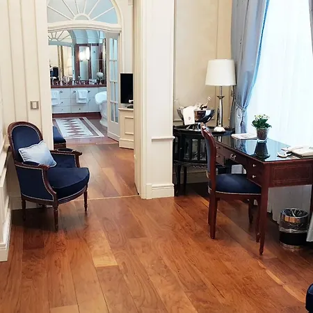 Best Western Plus Hotel StadtPalais-2