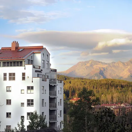 The Peaks Resort And Spa-3
