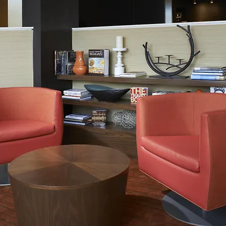 Courtyard By Marriott Detroit Troy-3
