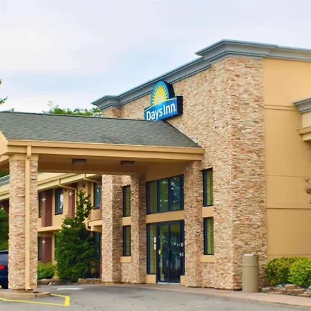 Days Inn By Wyndham Wayne-3