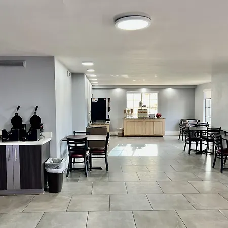 La Quinta Inn By Wyndham El Paso East Lomaland-3