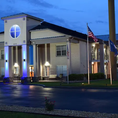 Econo Lodge At The University-2