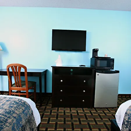 Coratel Inn & Suites By Jasper Newton-3