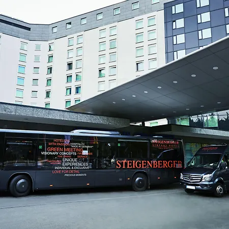 Steigenberger Airport Hotel Frankfurt-3