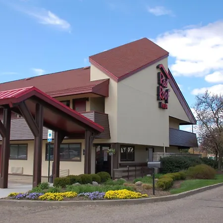 Red Roof Inn Canton-3