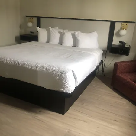 Ramada By Wyndham Allentown Bethlehem-2