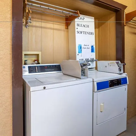 Days Inn By Wyndham Alamogordo White Sands-3