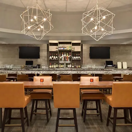 Hilton East Brunswick-2