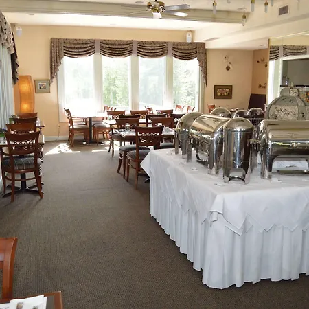 Sophie Station Suites-3