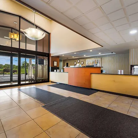 Best Western Detroit Livonia-3