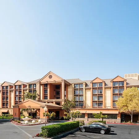 Courtyard By Marriott Santa Rosa-2