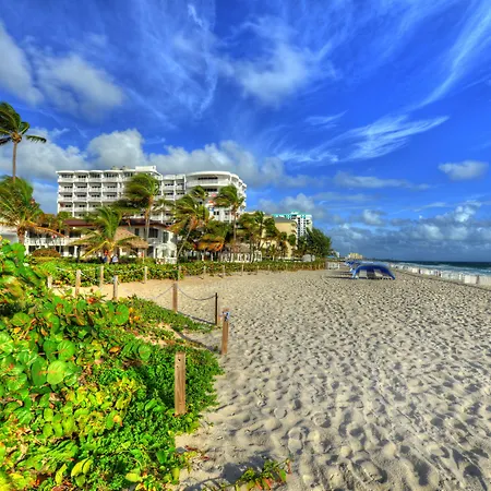 Beachcomber Resort & Club-3