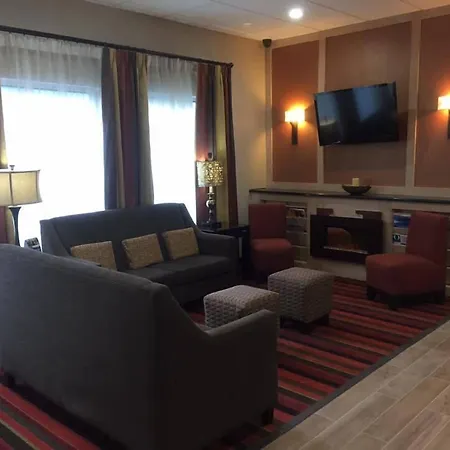 Quality Inn & Suites Morgantown - University Area-3