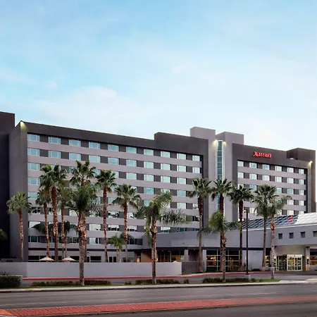 Bakersfield Marriott At The Convention Center-3