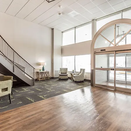 Everspring Inn And Suites-2