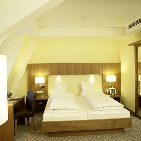 Hotel Weißes Kreuz-3