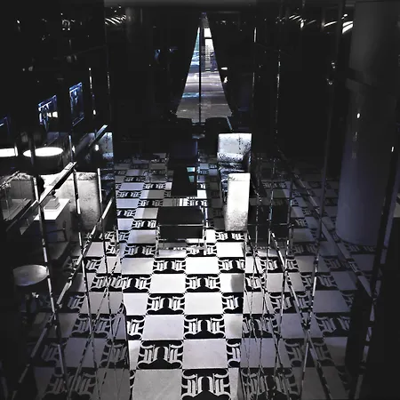 Night Hotel By Sb At Times Square-2