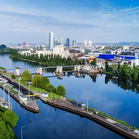 Delta Hotels by Marriott Frankfurt Offenbach-2