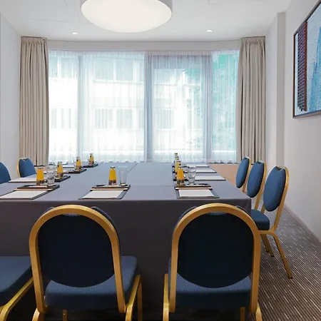 Delta Hotels by Marriott Frankfurt Offenbach-3