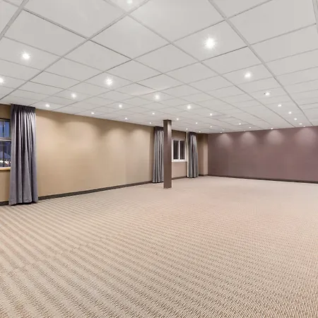 Days Inn By Wyndham Ottawa-3