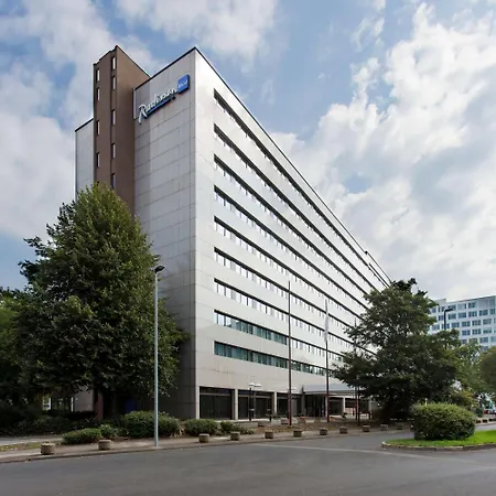 Radisson Blu Conference Hotel, Duesseldorf-3