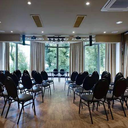 M Hotel-3