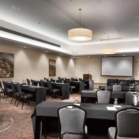 Doubletree By Hilton Lawrence-3