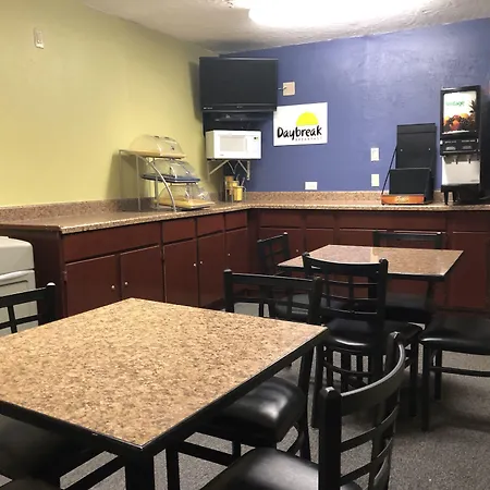 Americas Best Value Inn Hobbs-3