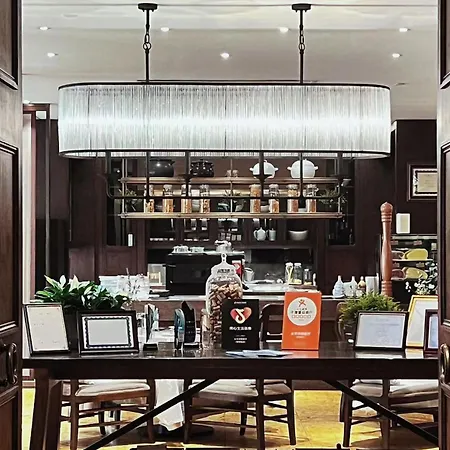 Jinling Hotel-2