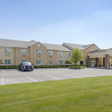 Quality Inn & Suites Sandusky-2