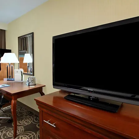 Doubletree By Hilton Mahwah-3