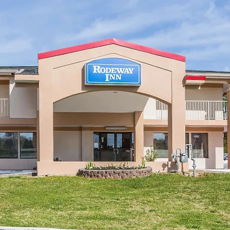 Rodeway Inn-2