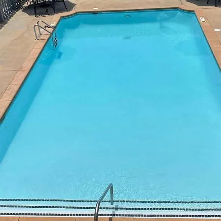 Quality Inn & Suites Tuscaloosa Near University-2