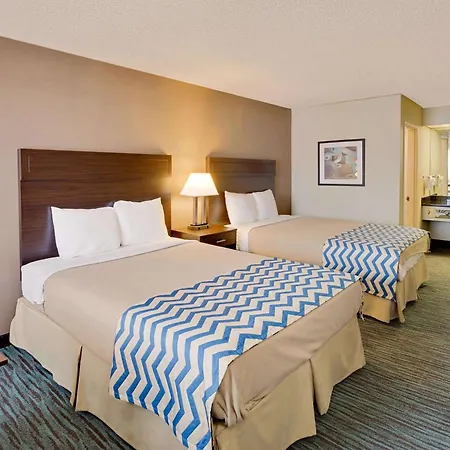 Travelodge By Wyndham Aberdeen-3