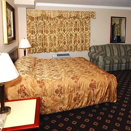 Metro Plaza Hotel-2