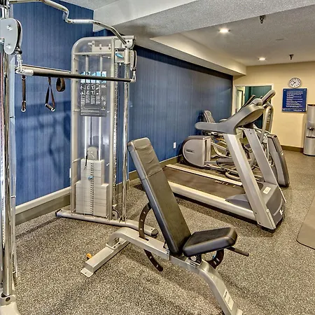 Hampton Inn Laurinburg-3