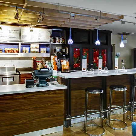 Courtyard By Marriott Riverfront New Bern-2