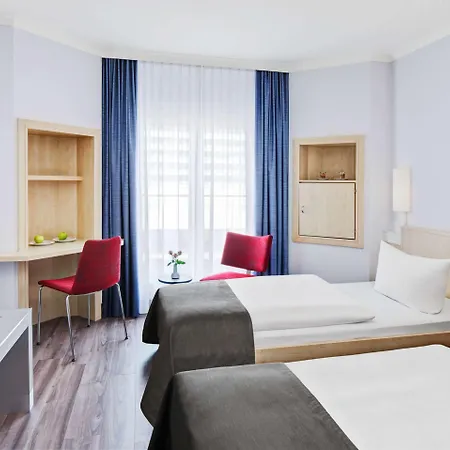 IntercityHotel Hamburg Altona-3