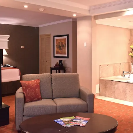 Hamilton Plaza Hotel And Conference Center-3