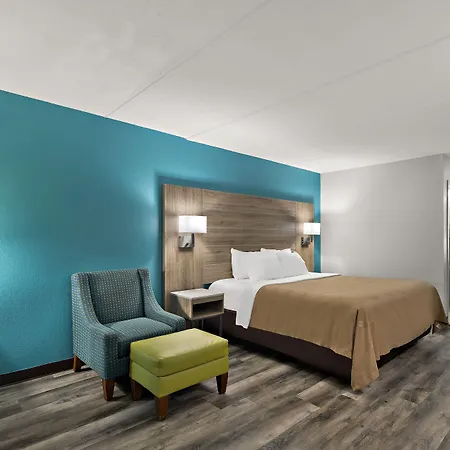 Quality Inn & Suites Vidalia-2