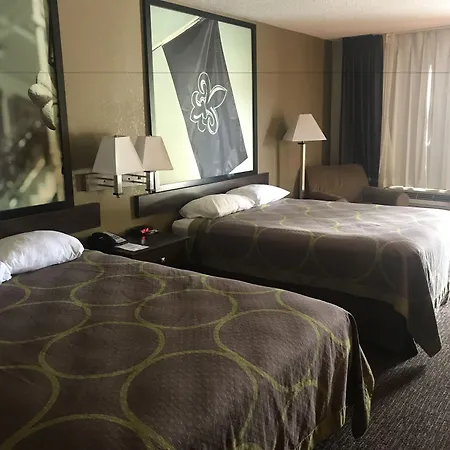 Super 8 By Wyndham Monroe-2